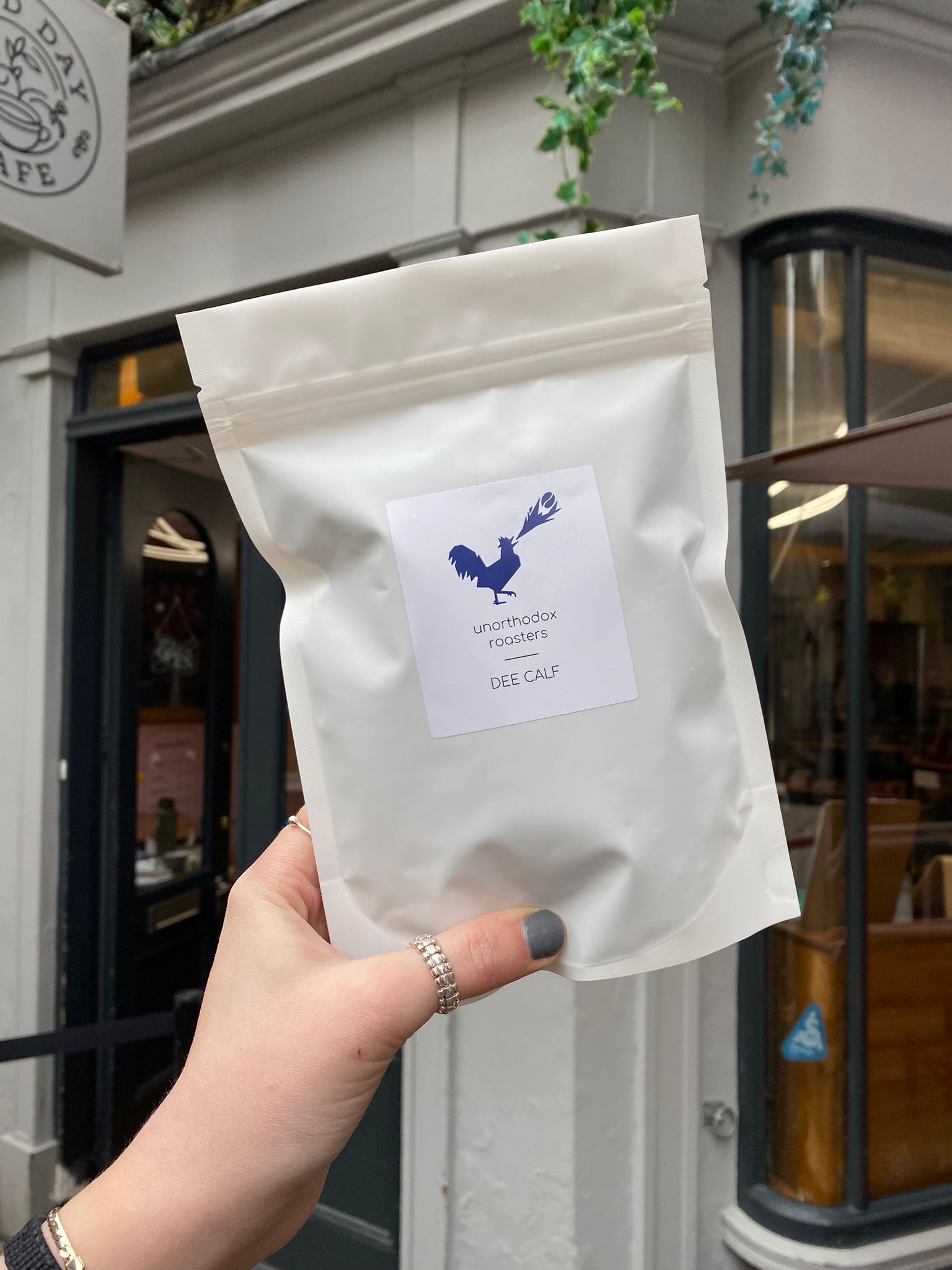 Unorthodox Roasters - Dee Calf (Decaf)